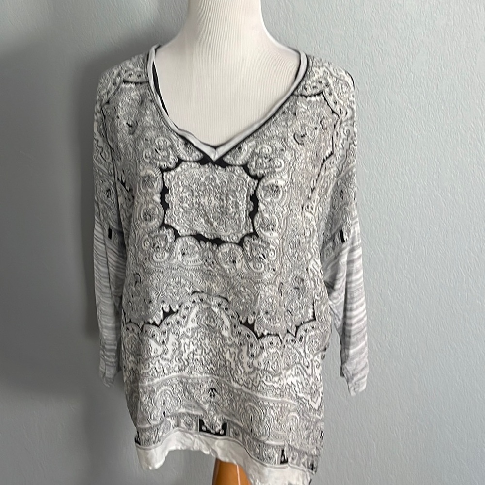 Top by CAbi.  Size Large
